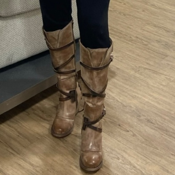 Freebird Boots - Picture 7 of 9